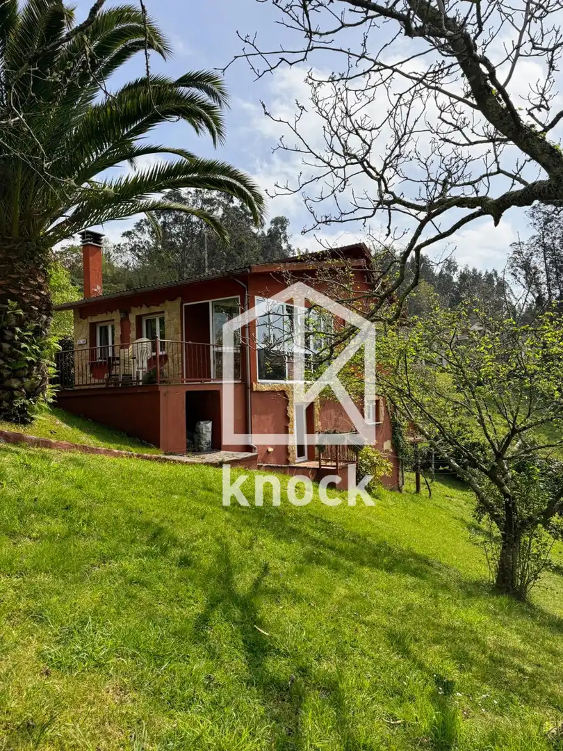Exterior view of Houses for sale in Villaviciosa  with Heating, Terrace and Storage room