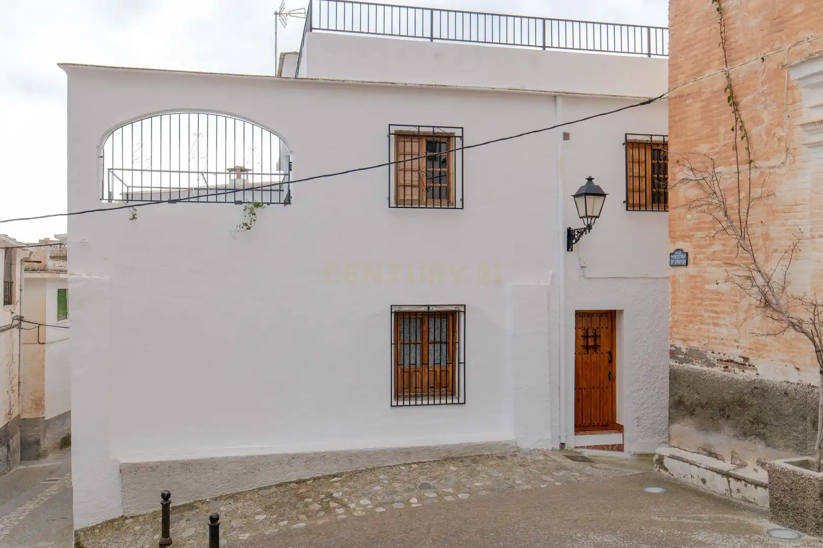Vista exterior de Casa o xalet en venda en Carataunas amb Forn, Rentadora i TV