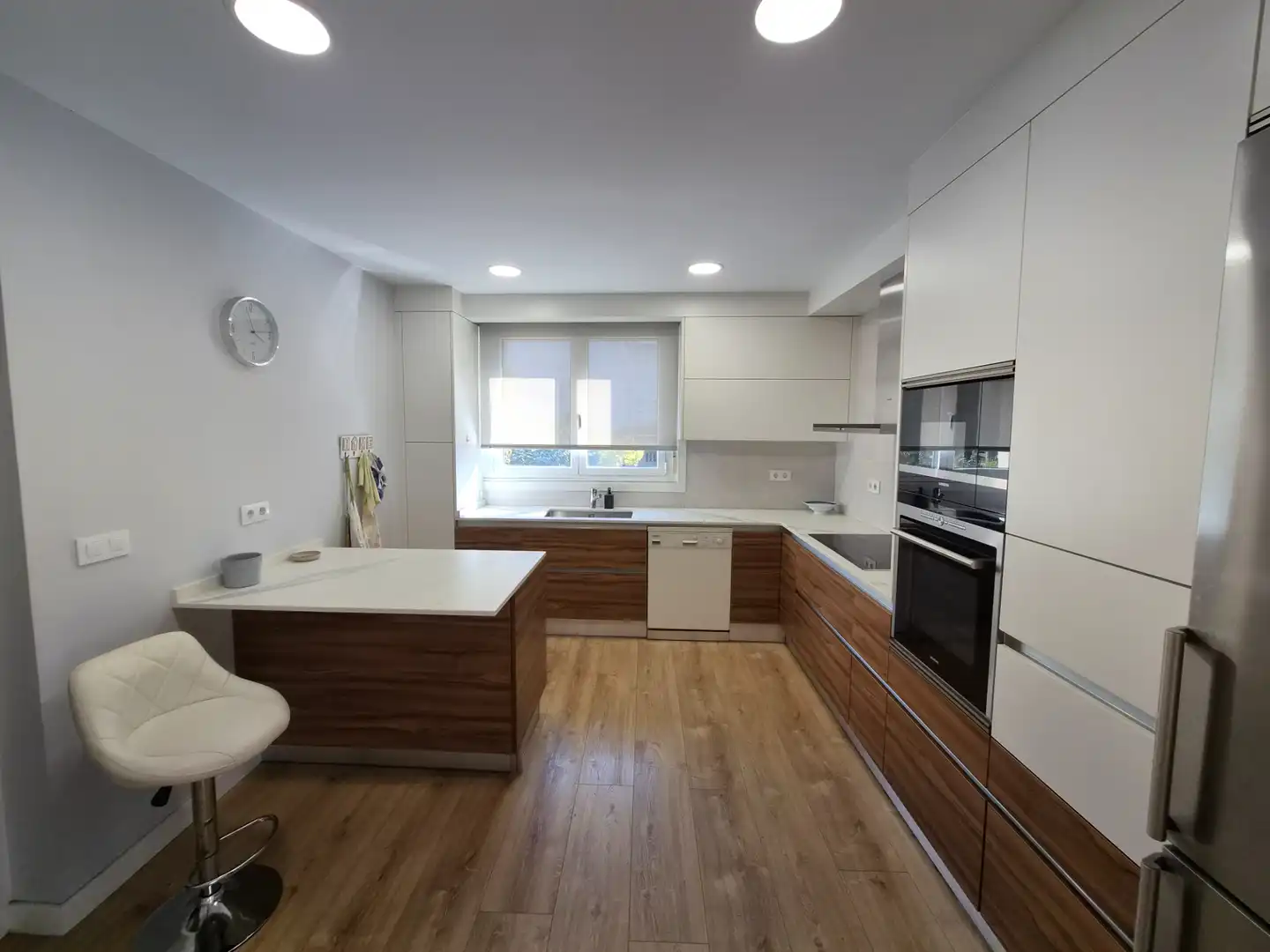 Cocina de Casa o chalet en venta en Oleiros con Calefacción, Jardín privado y Parquet