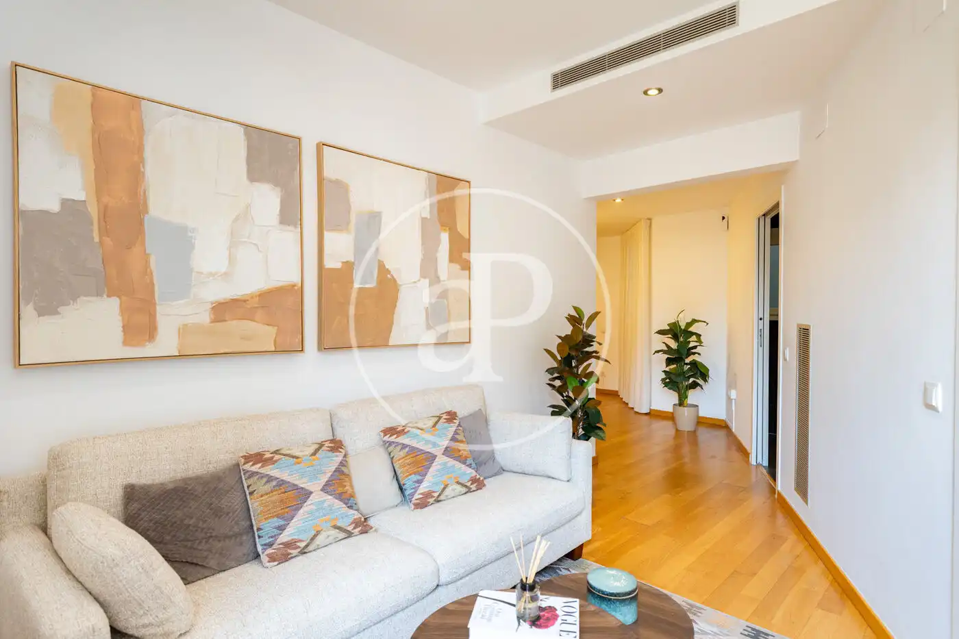 Sala de estar de Piso en venta en Barcelona con Aire acondicionado, Calefacción y Balcón
