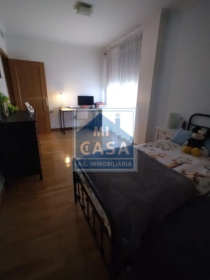 Casa o xalet en venda en Mérida amb Aire condicionat, Calefacció i Terrassa