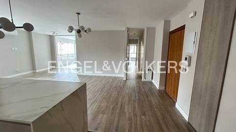 Foto 5 de Apartament en venda a Costillares, Madrid