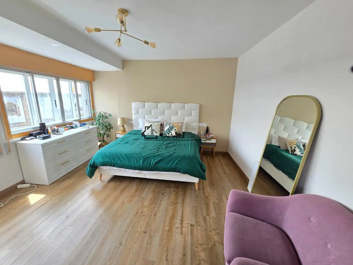 Bedroom of Flat for rent in Pontevedra Capital   with Heating, Terrace and Oven