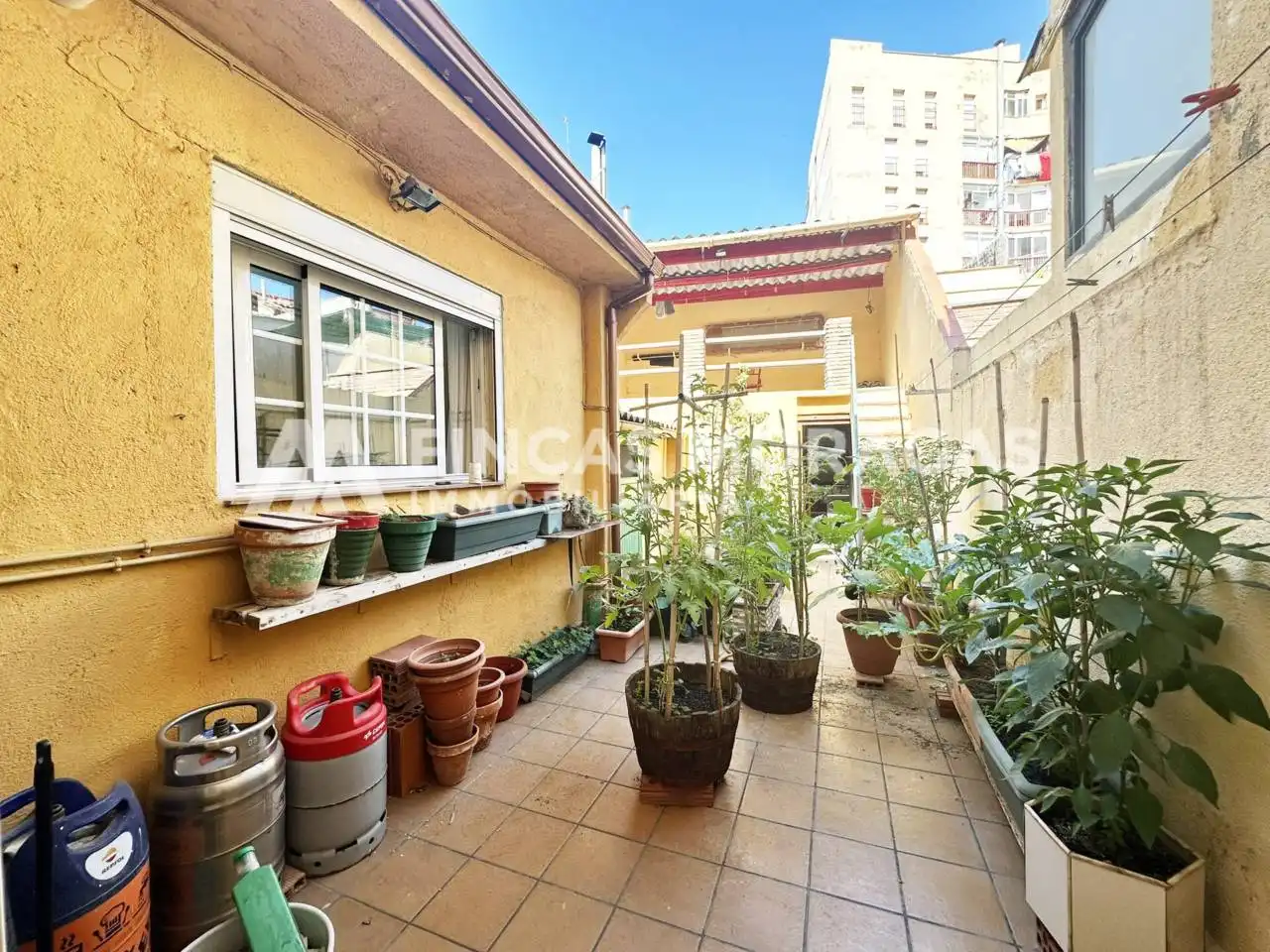 Terrace of Houses for sale in Centre