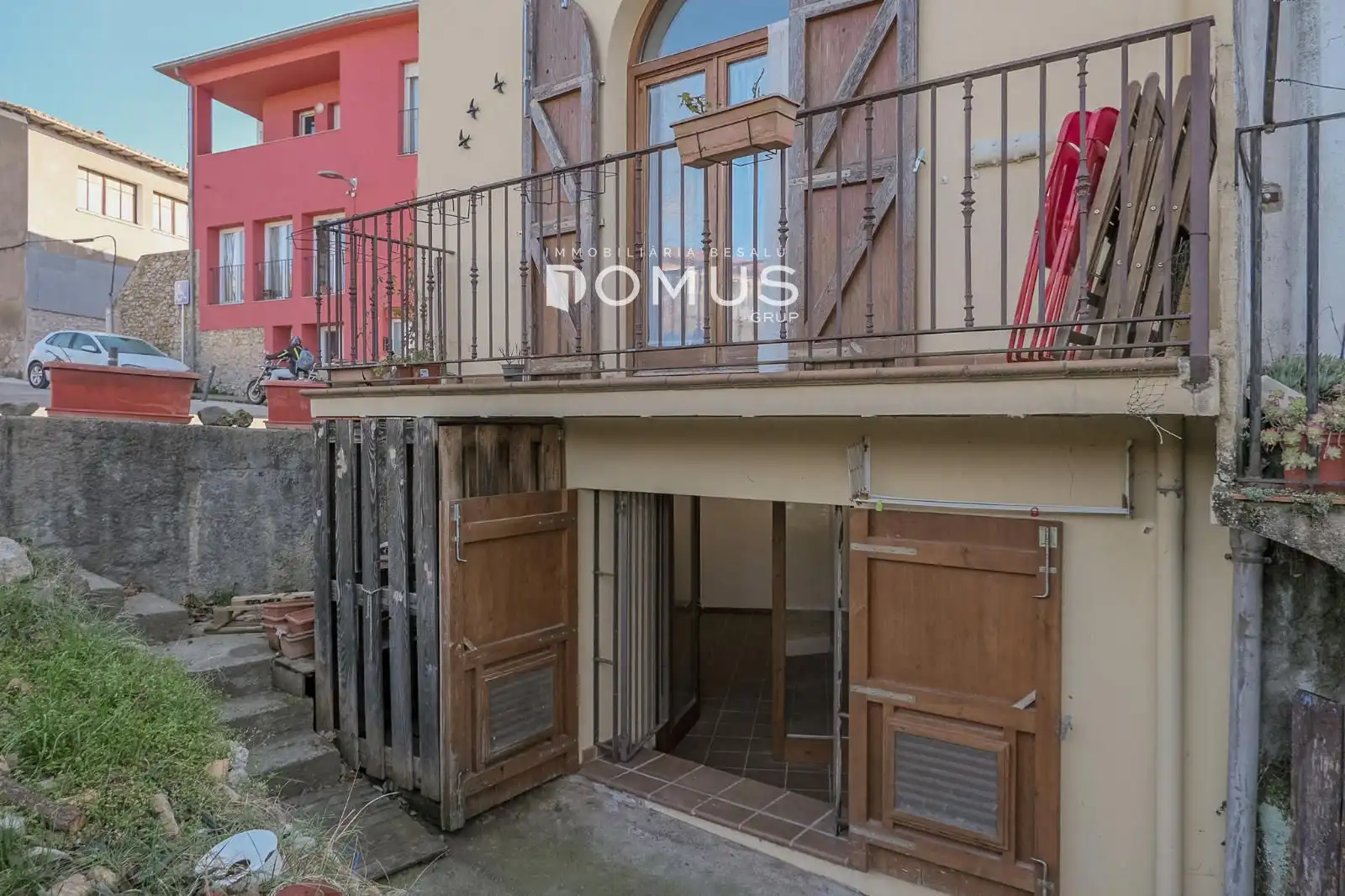 Vista exterior de Casa o chalet en venta en Tortellà con Parquet, Horno y Balcón