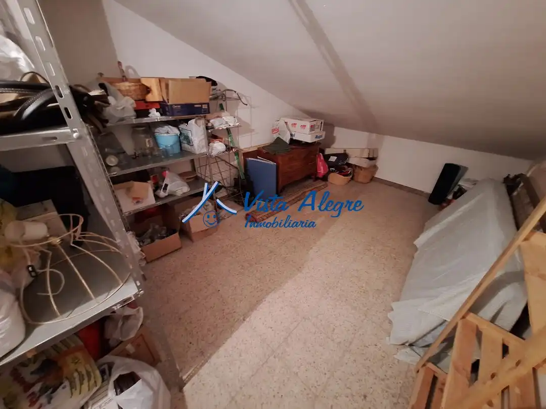 Piso en venta en Haro con Calefacción, Terraza y Trastero