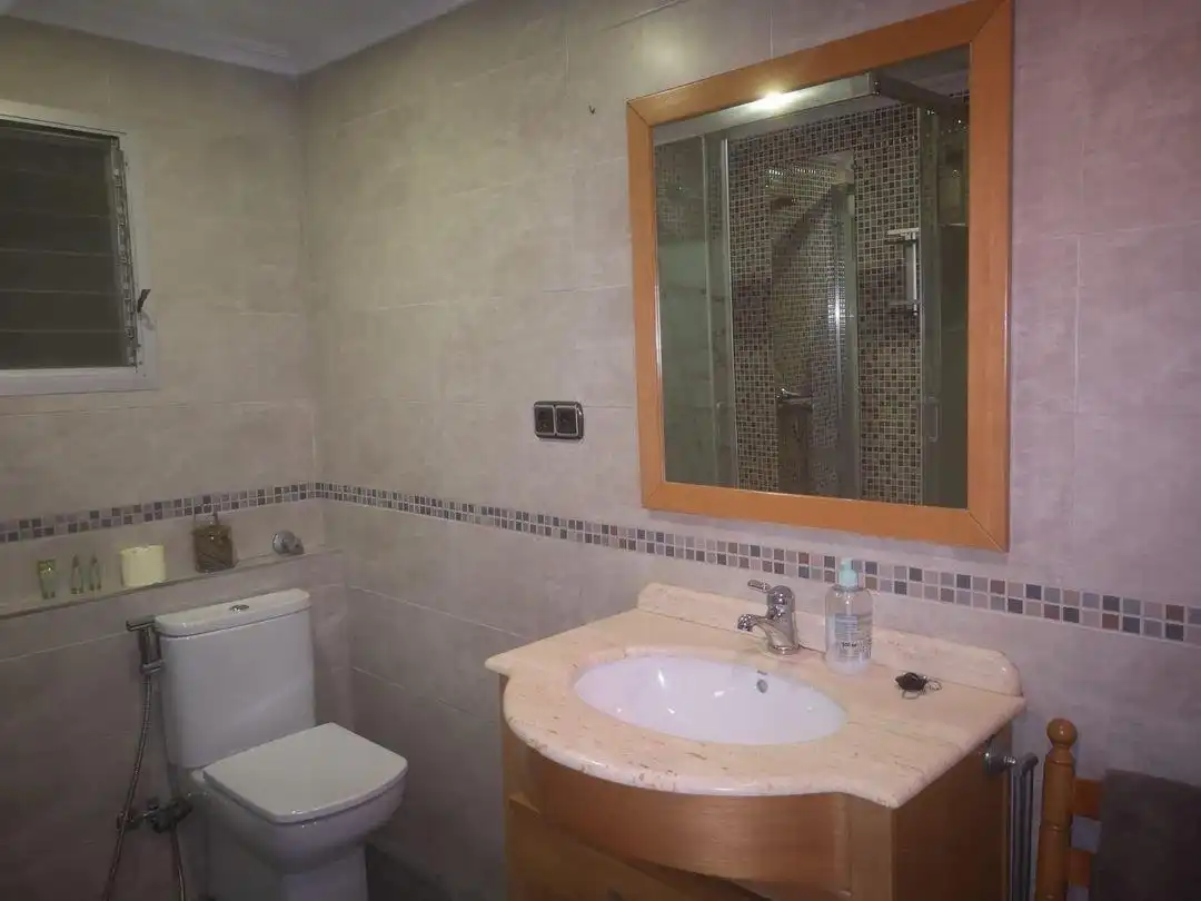 Baño de Piso en venta en Cheste con Amueblado y Balcón