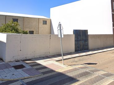 Residential land for sale in Calle Zurbarán 53