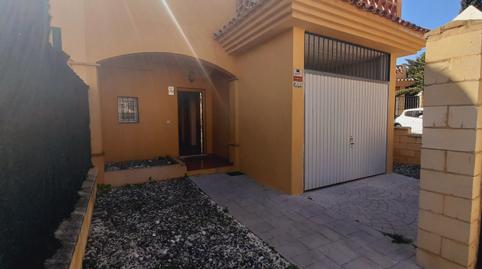 Foto 2 de Casa adosada de lloguer a Calle Vientos del Sur, Riviera del Sol, Málaga