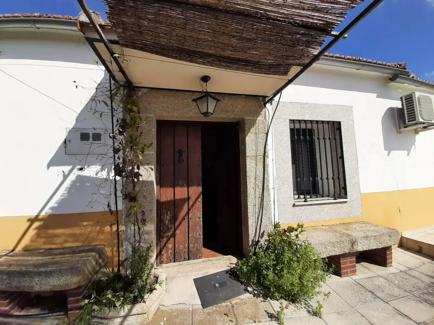 Exterior view of Houses for sale in Ceclavín  with Air Conditioner, Heating and Private garden