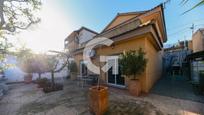 Vista exterior de Casa o xalet en venda en Sant Vicenç Dels Horts amb Aire condicionat, Calefacció i Jardí privat