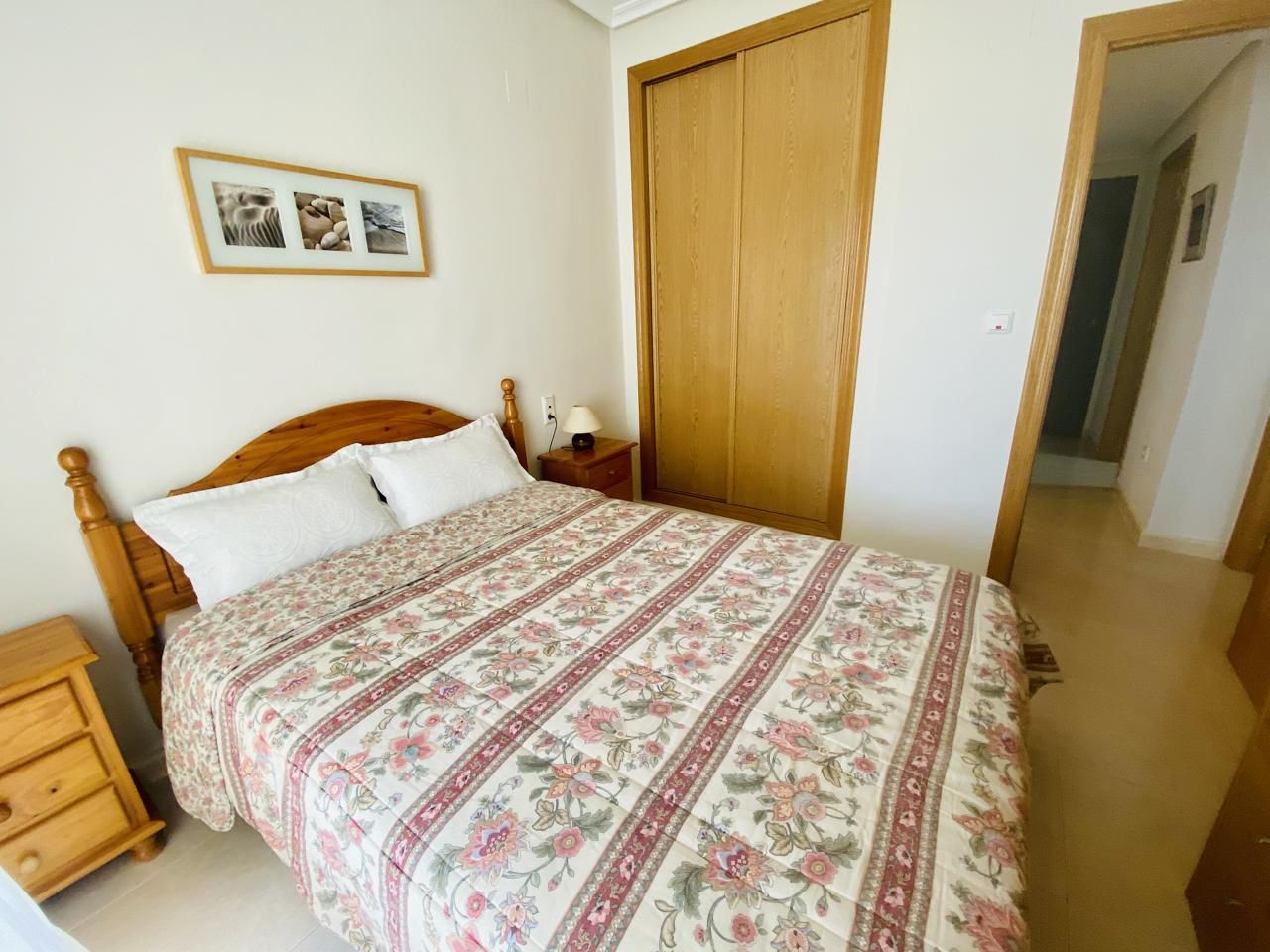 Dormitori de Apartament de lloguer en Villajoyosa / La Vila Joiosa amb Calefacció, Terrassa i Moblat