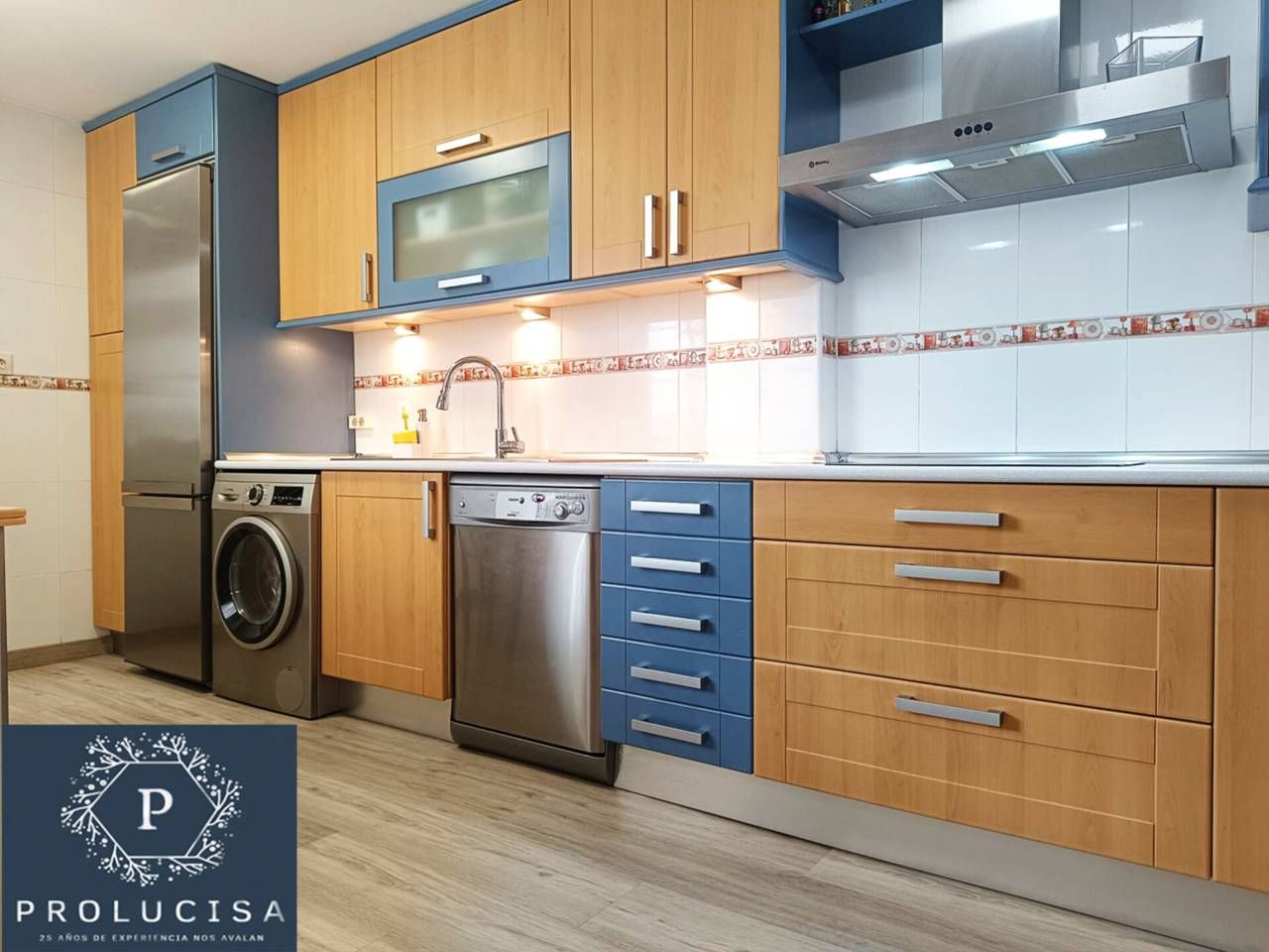 Cuina de Casa adosada en venda en Moraleja de Enmedio amb Calefacció i Terrassa