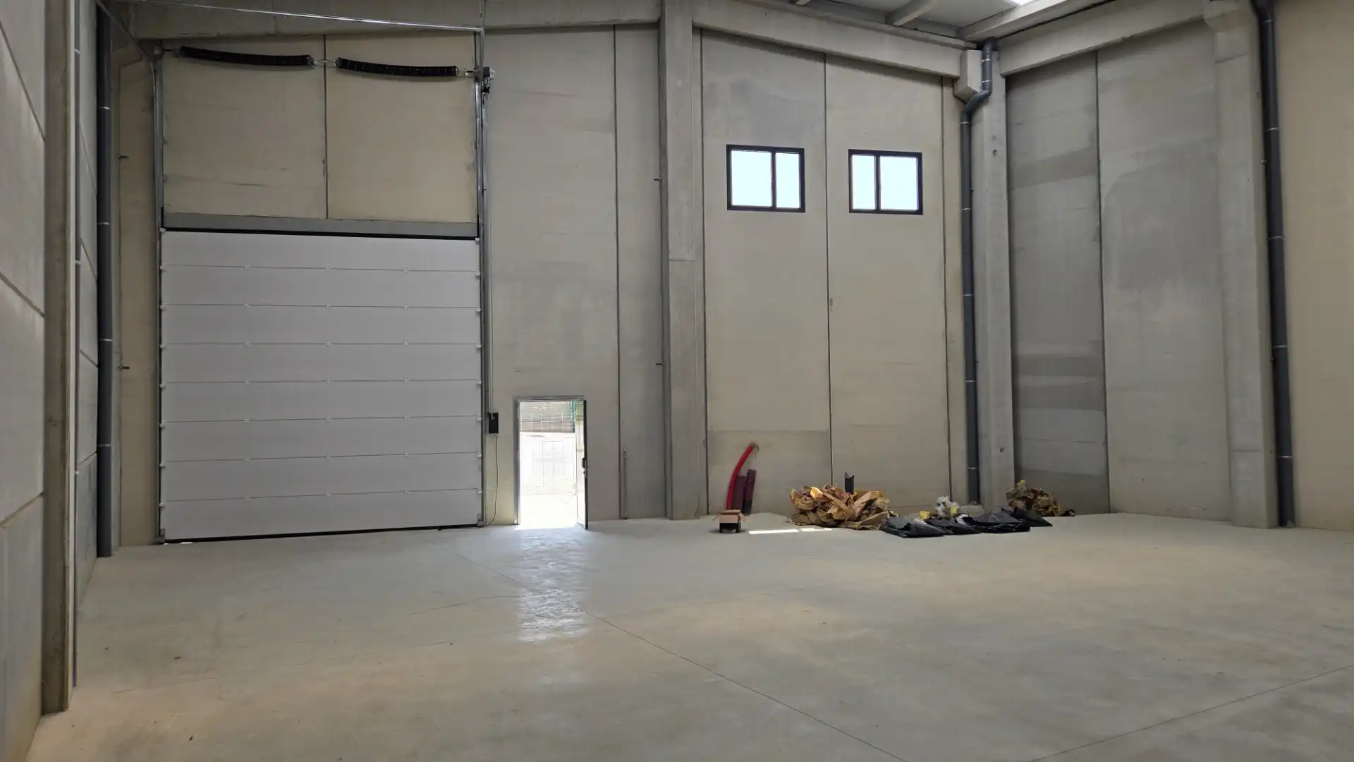 Nau industrial de lloguer en Sarrià de Ter, Girona