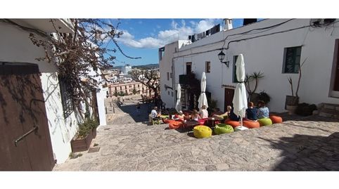 Piso con encanto para reformar en Dalt Vila, Ibiza  Vive en el corazón histórico de la isla