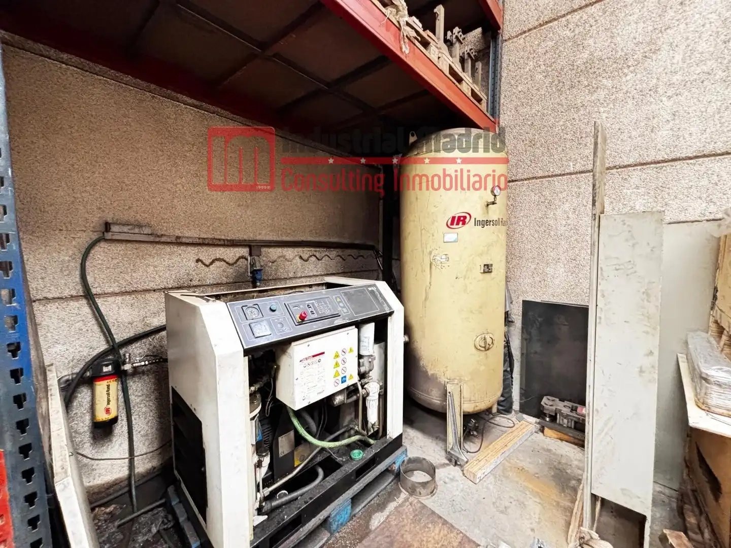 Industrial buildings for sale in Loeches