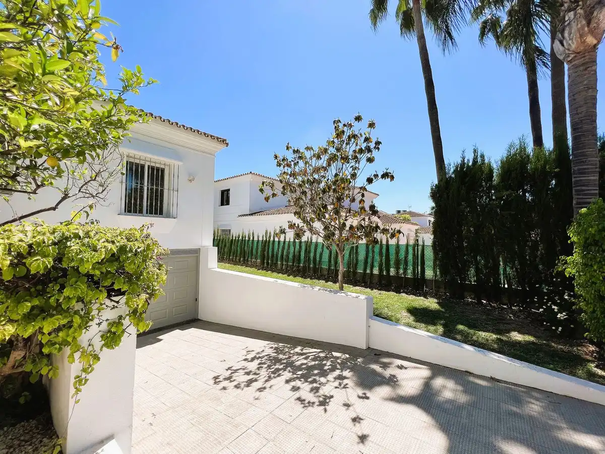 Casa amb piscina en venda a Nueva Andalucía, imagen 56