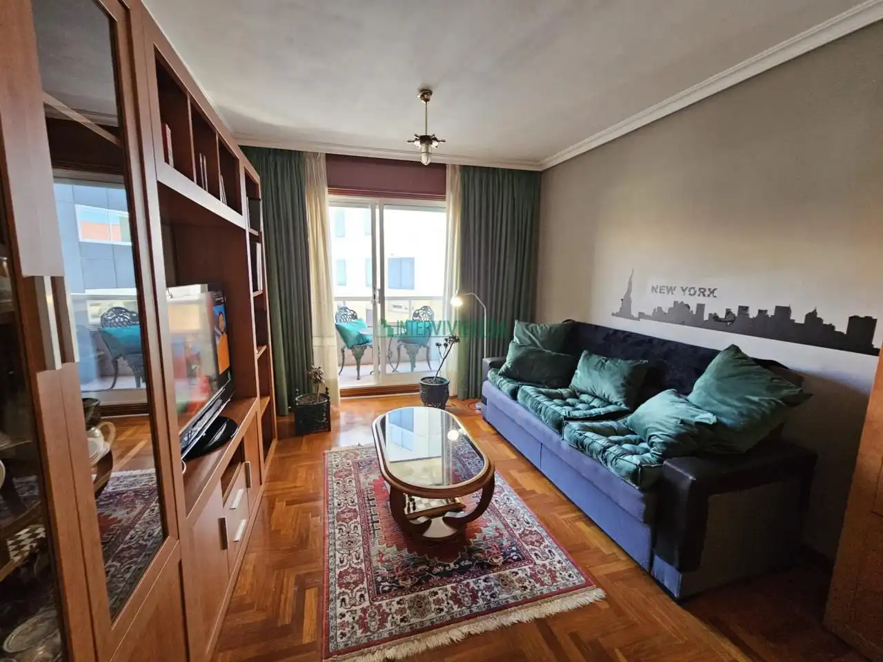 Sala de estar de Piso de alquiler en Vigo  con Calefacción, Parquet y Terraza
