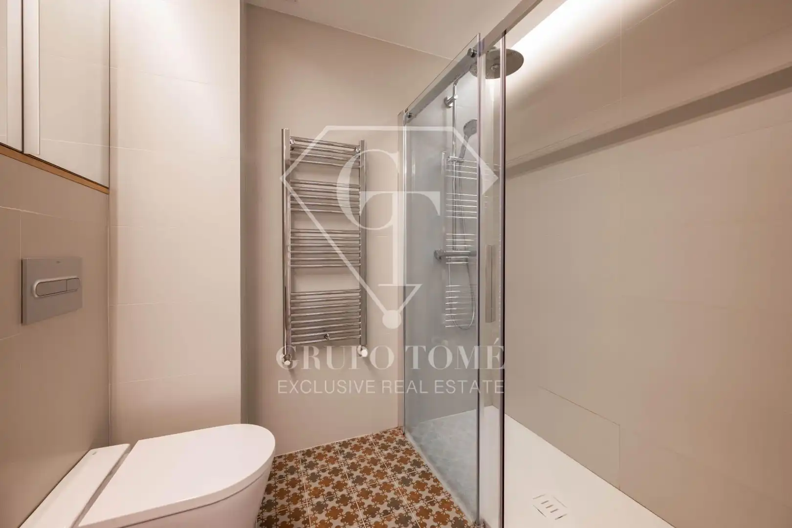 Baño de Casa adosada en venta en Donostia - San Sebastián  con Calefacción, Jardín privado y Terraza