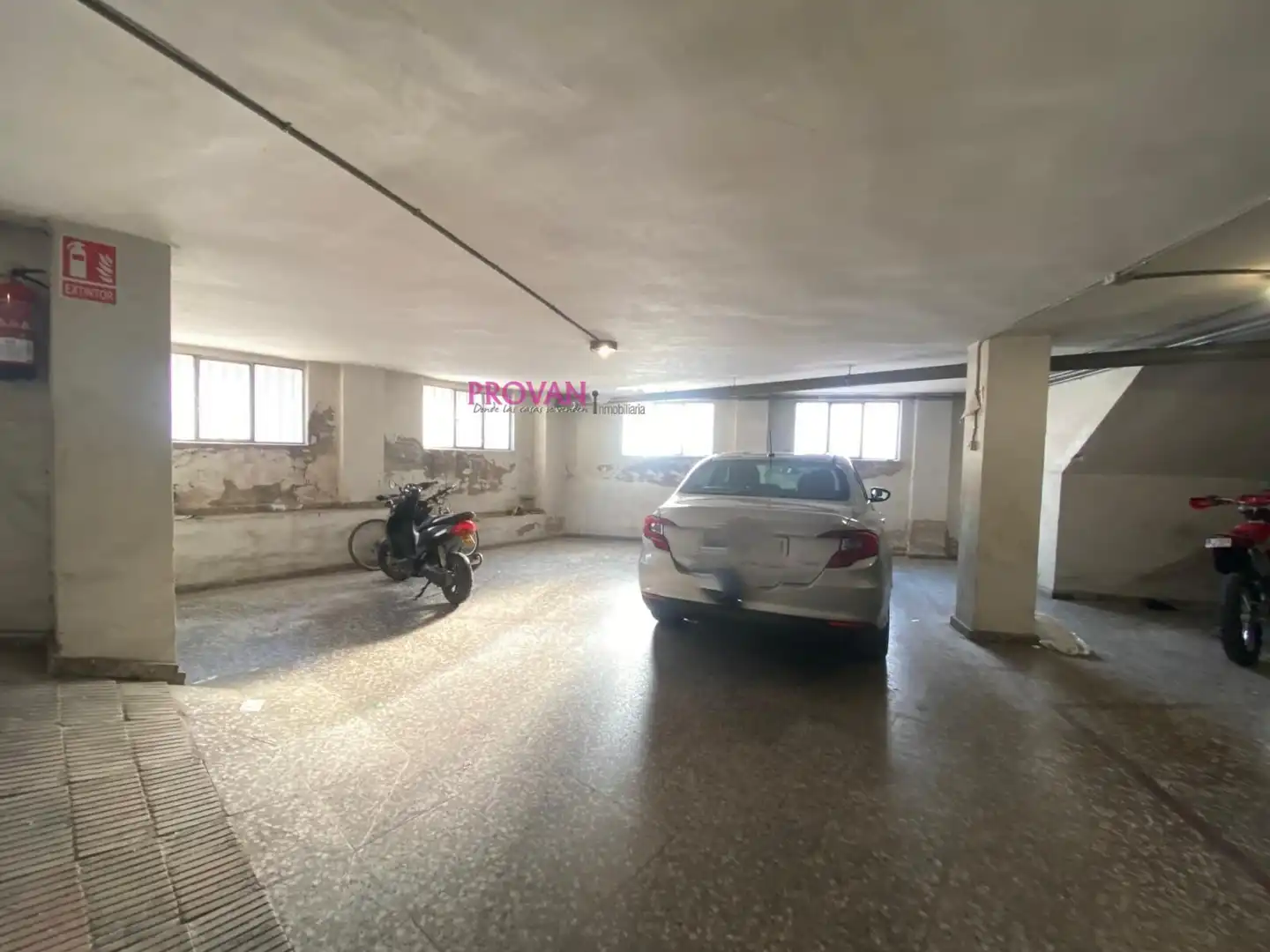 Garaje en venta en Petrer