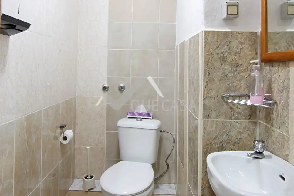 Badezimmer von Gebäude zum Verkauf in Agüimes