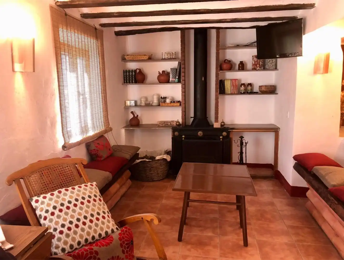 Sala d'estar de Casa o xalet en venda en Onil amb Jardí privat, Terrassa i Traster