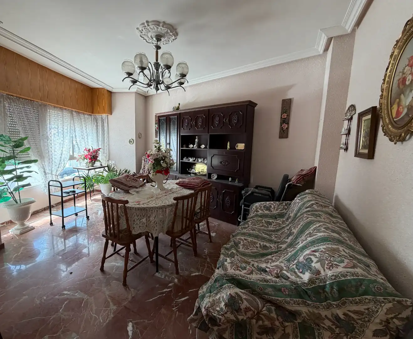 Sala d'estar de Casa o xalet en venda en Úbeda amb Aire condicionat, Calefacció i Terrassa