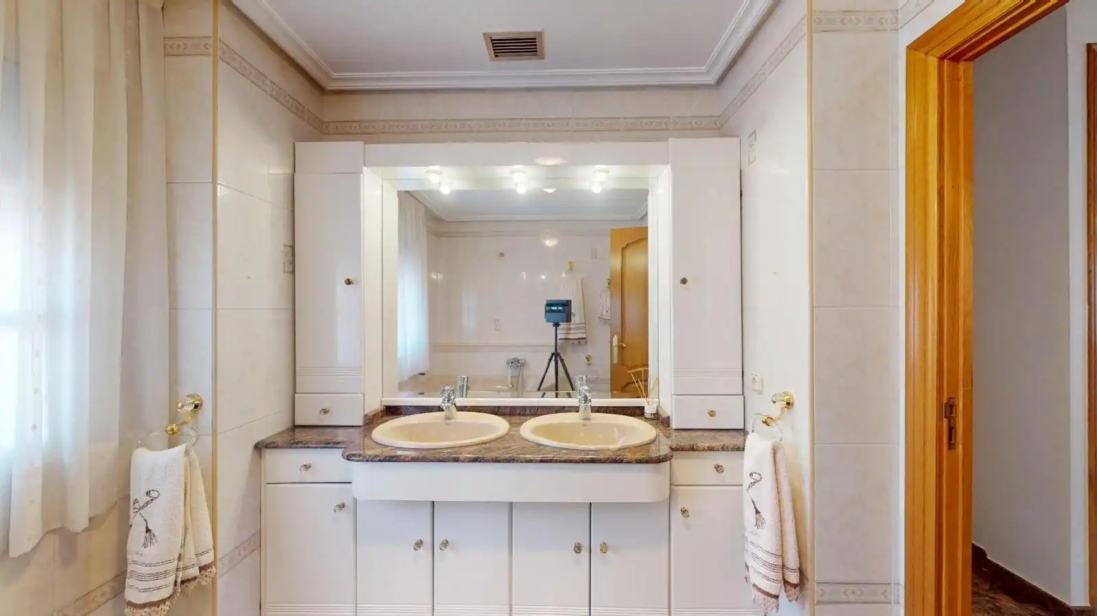 Bathroom of Houses for sale in Murcia  with Terrace, Storage room and Swimming Pool