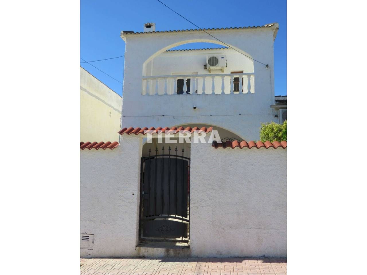 Vista exterior de Dúplex en venda en Benijófar