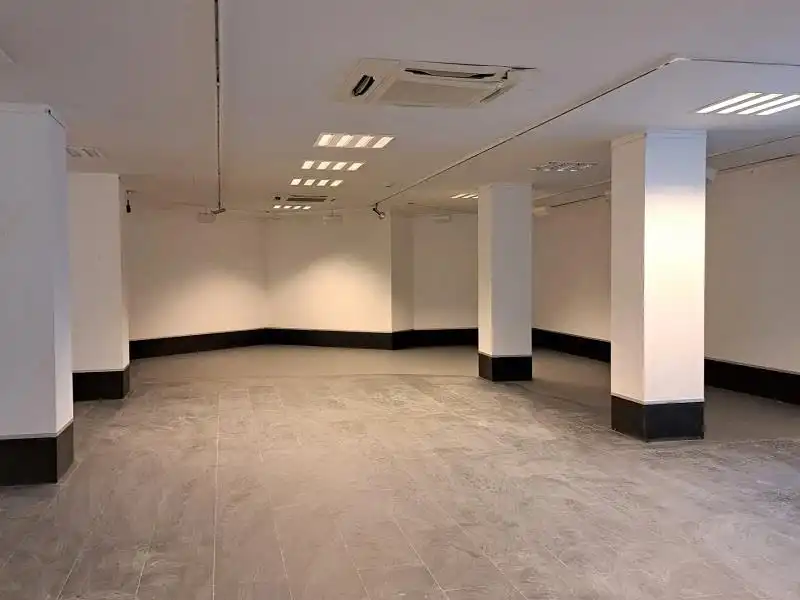 Local comercial en alquiler en O Barco de Valdeorras, imagen 6