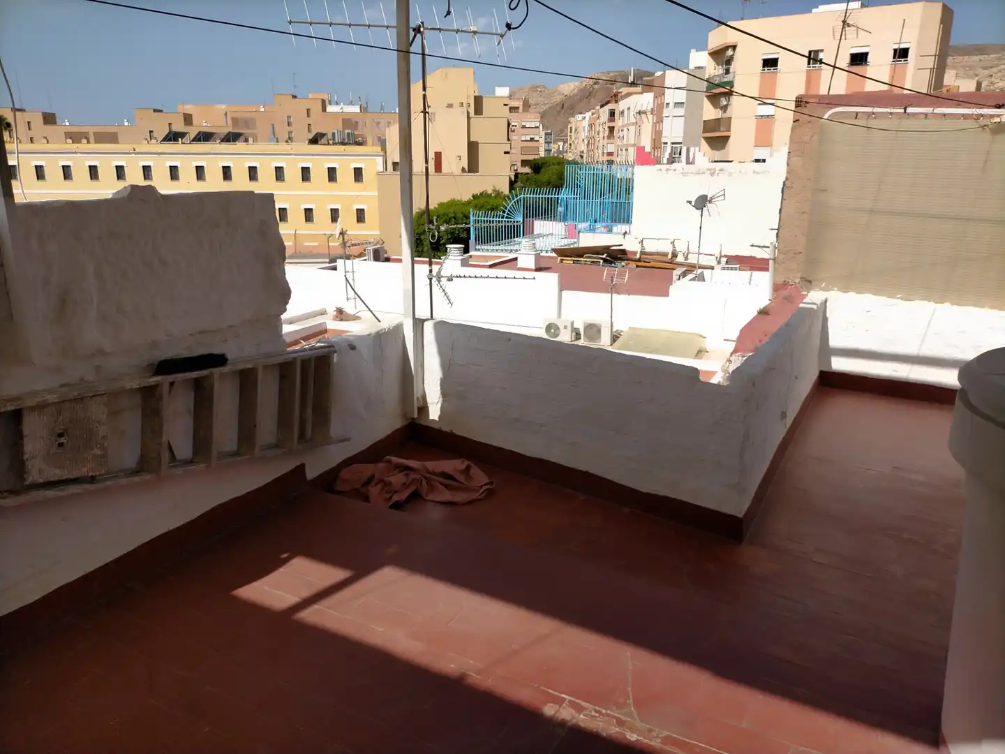 Terrassa de Casa o xalet en venda en Almería amb Terrassa, Moblat i Balcó