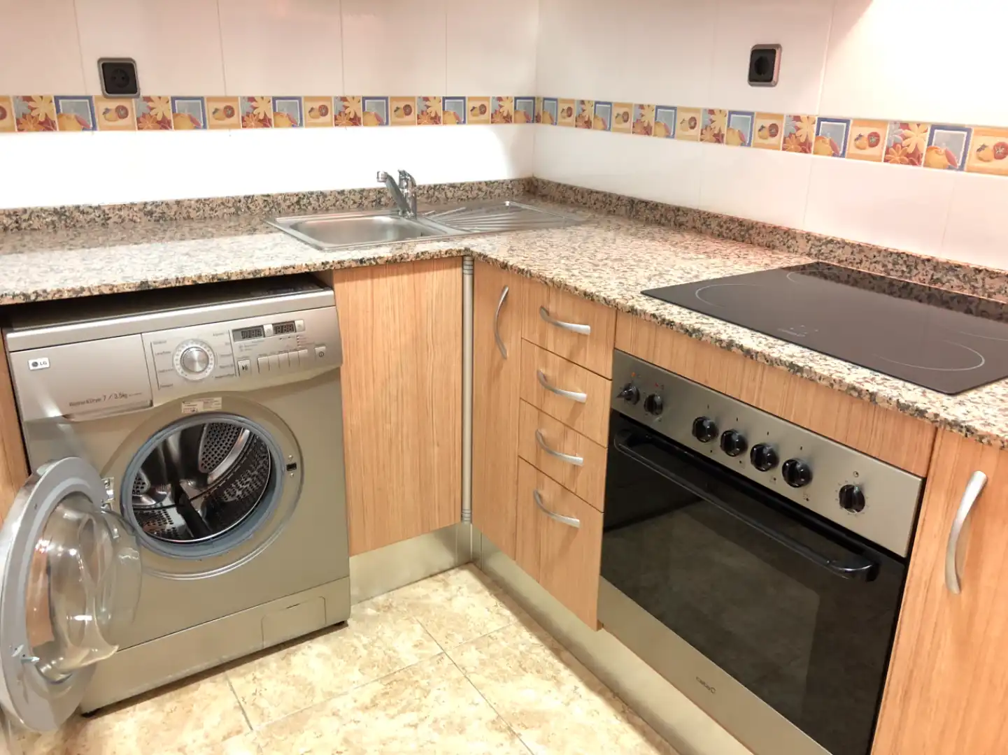 Wohnung zur Miete in Carrer de Blasco de Garay, 5, El Poble Sec - Parc de Montjuïc