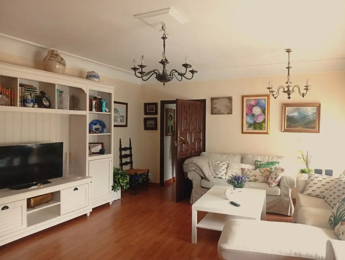 Sala de estar de Casa o chalet en venta en Villanueva de la Vera con Jardín privado y Trastero