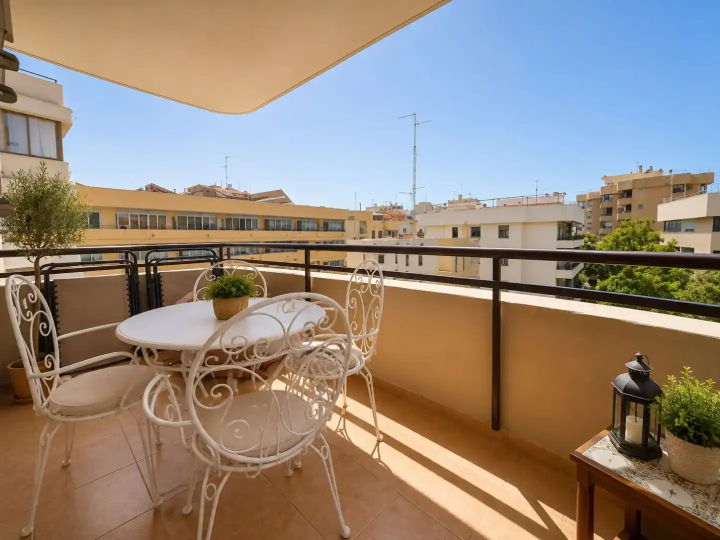 Terrassa de Pis en venda en Marbella amb Aire condicionat i Balcó