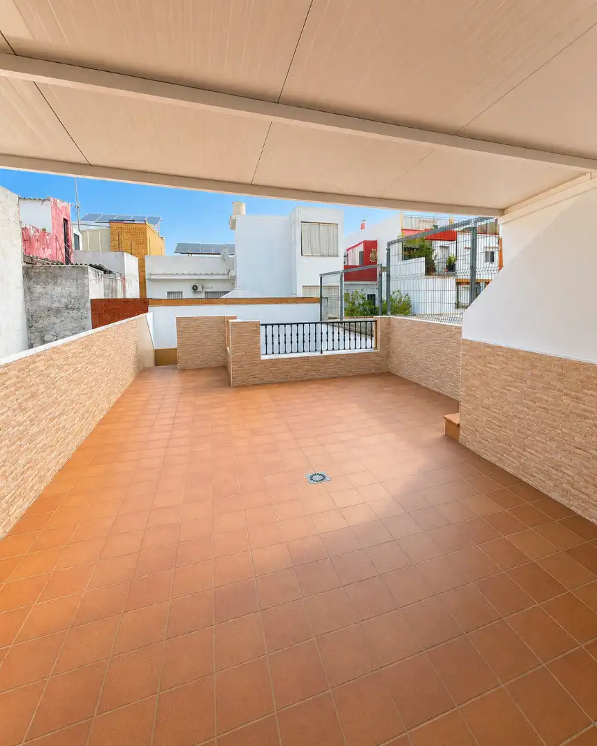 Terrassa de Casa o xalet en venda en Camas amb Aire condicionat, Terrassa i Forn