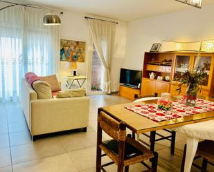 Living room of Flat for sale in Vilanova i la Geltrú  with Heating and Balcony