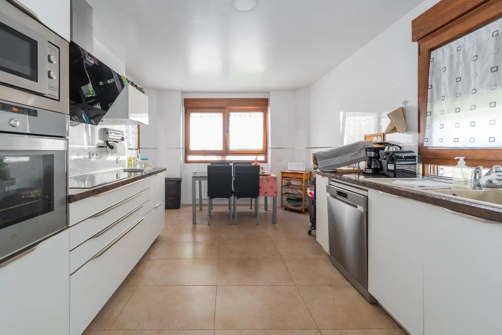 Cocina de Casa o chalet en venta en Cobeña con Aire acondicionado, Calefacción y Jardín privado