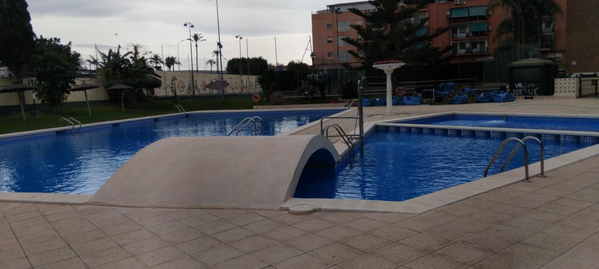Swimming pool of Apartment for sale in Alicante / Alacant  with Private garden and Community pool