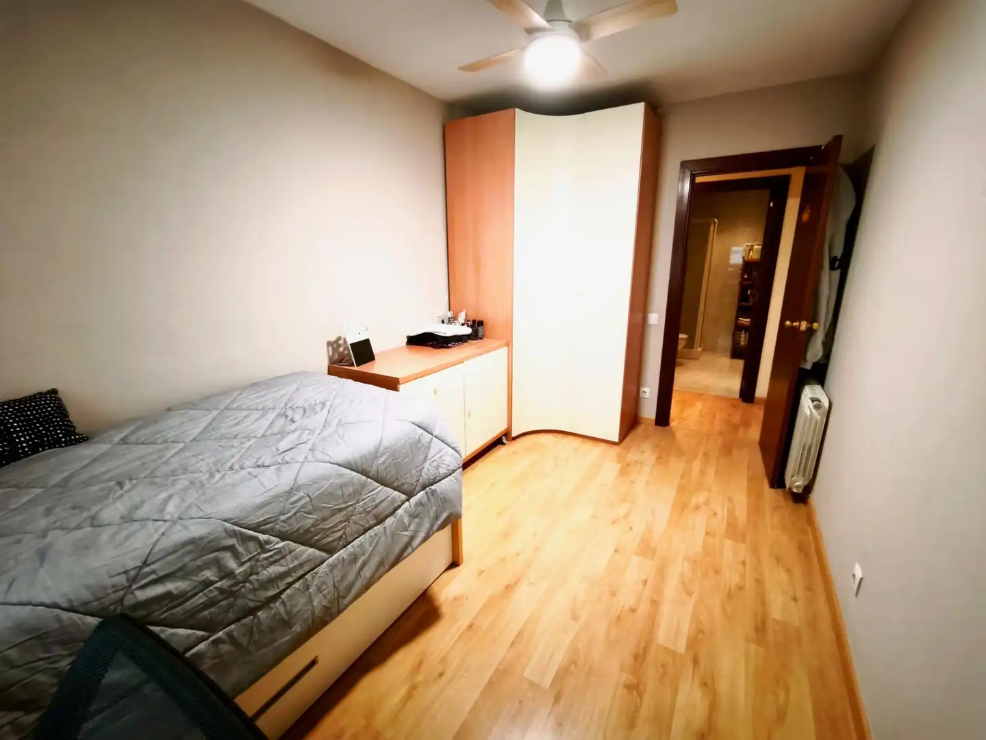 Bedroom of Flat for sale in Sabadell  with Air Conditioner, Heating and Parquet flooring
