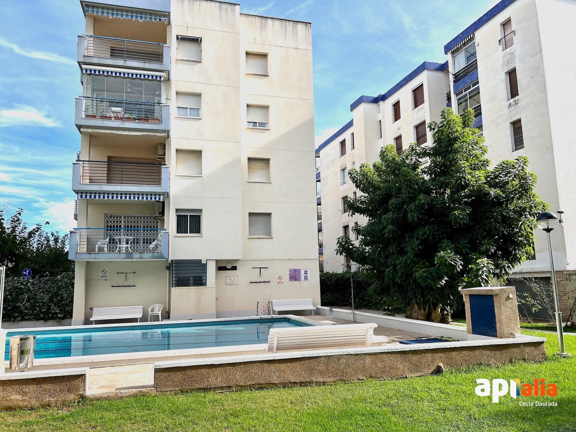 Swimming pool of Flat for sale in Salou  with Private garden, Terrace and Furnished