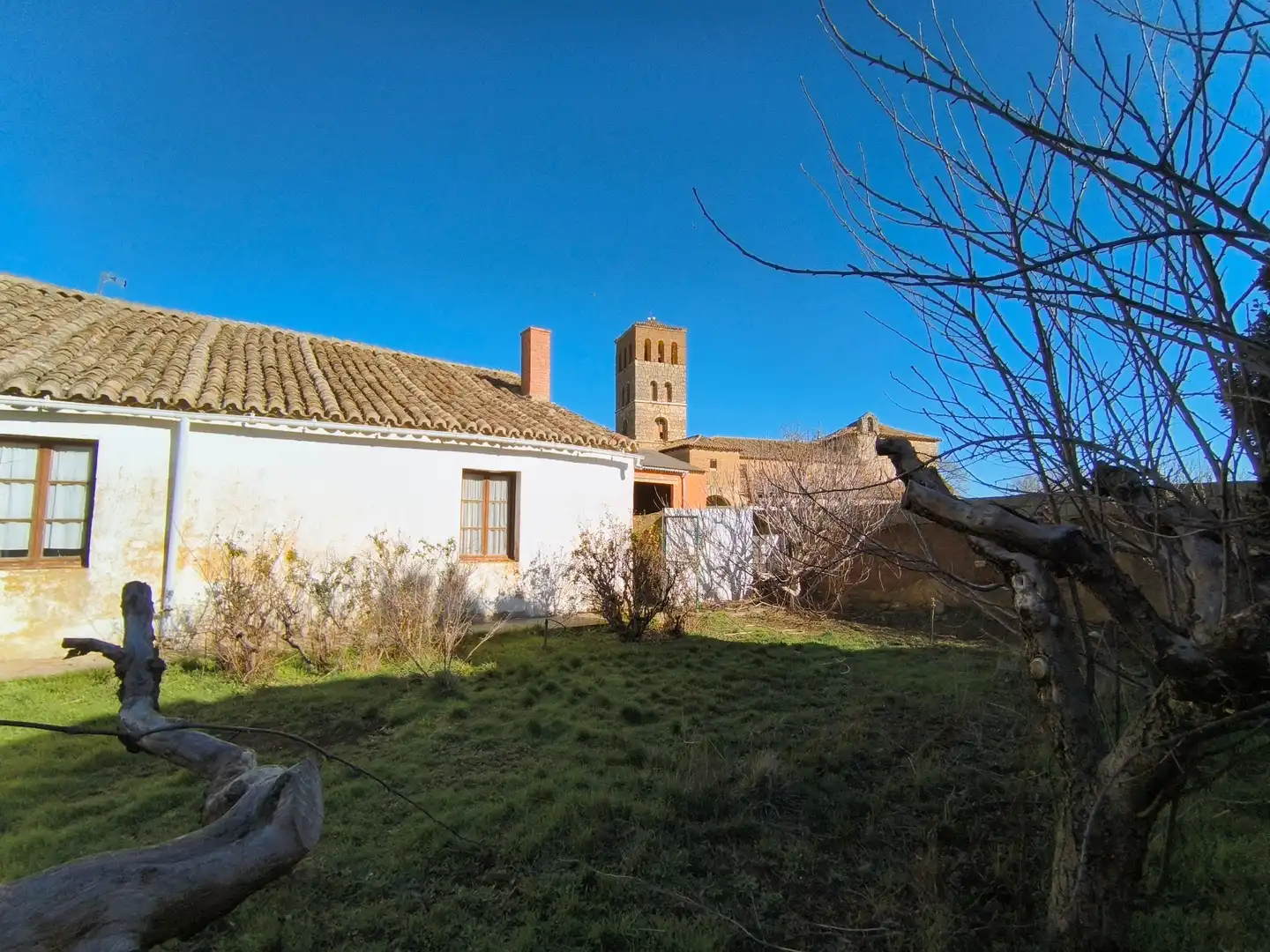 Vista exterior de Casa o chalet en venta en Villamartín de Campos con Calefacción, Jardín privado y Trastero