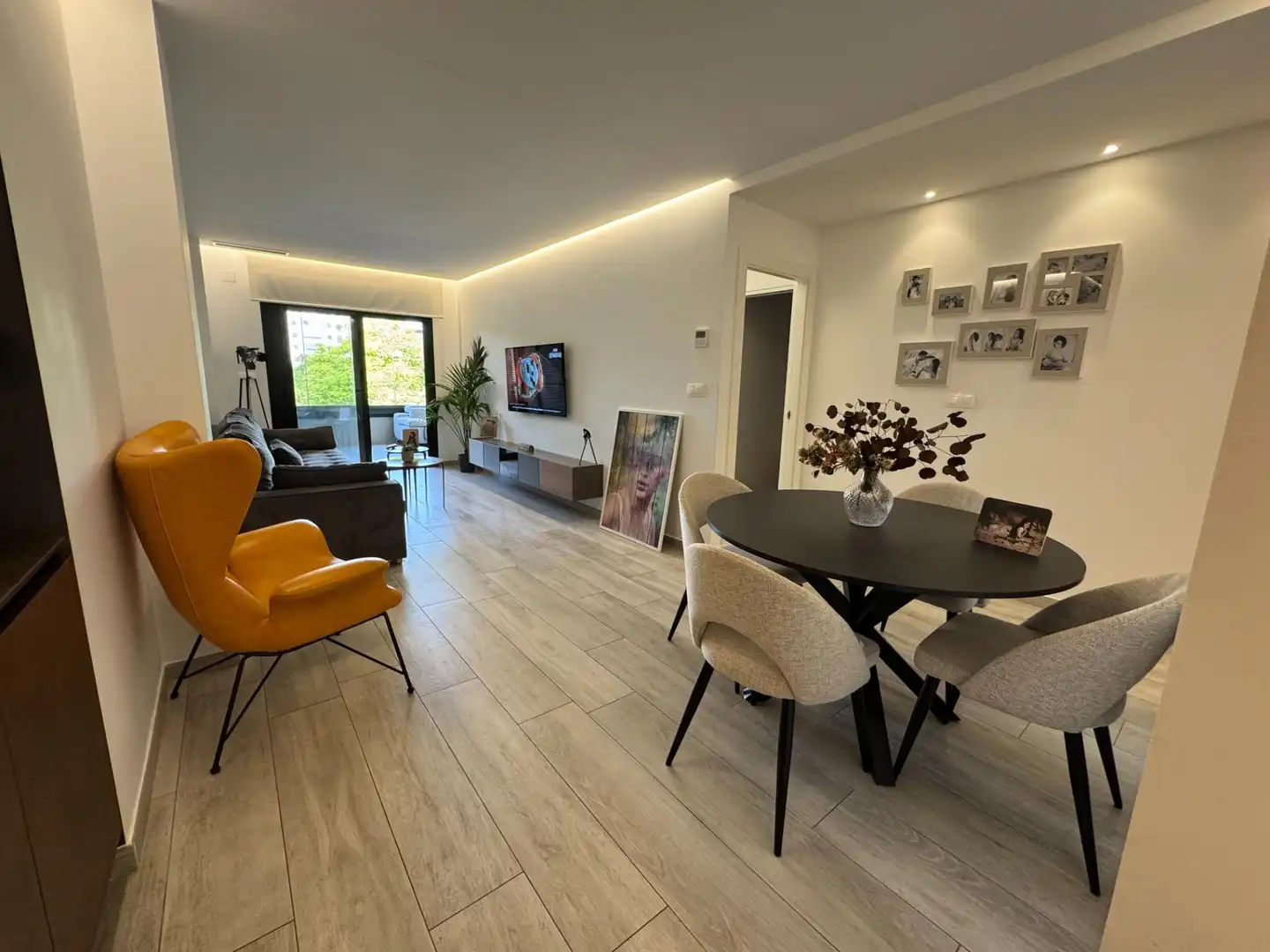 Living room of Flat for sale in Elche / Elx  with Terrace and Community pool