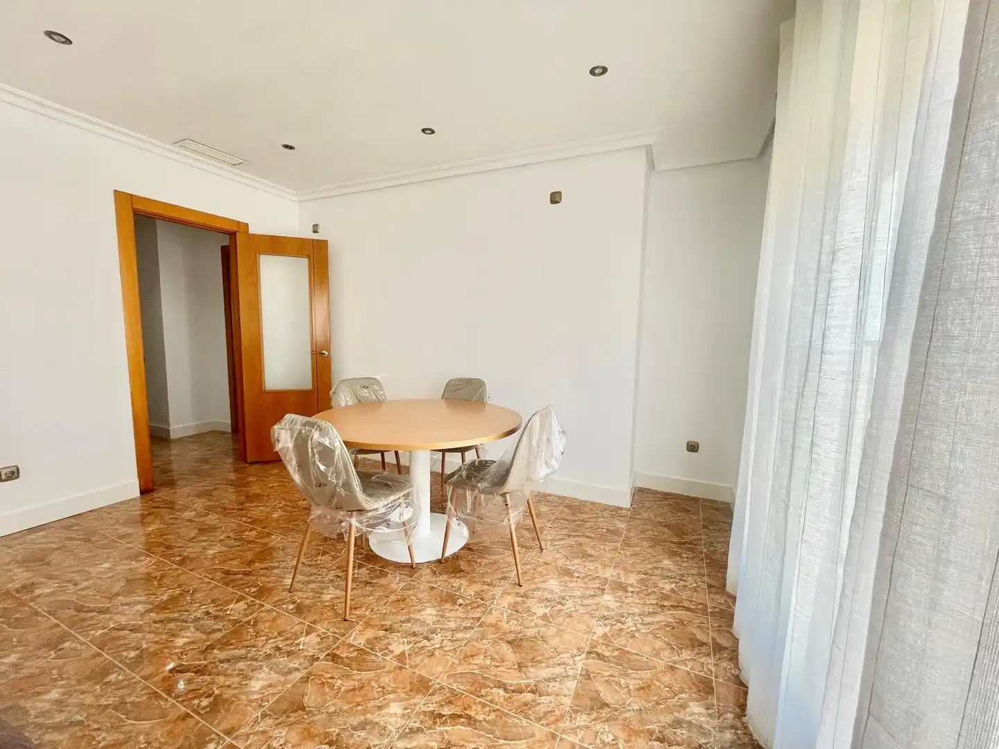 Menjador de Apartament de lloguer en Albatera amb Traster, Moblat i Rentadora