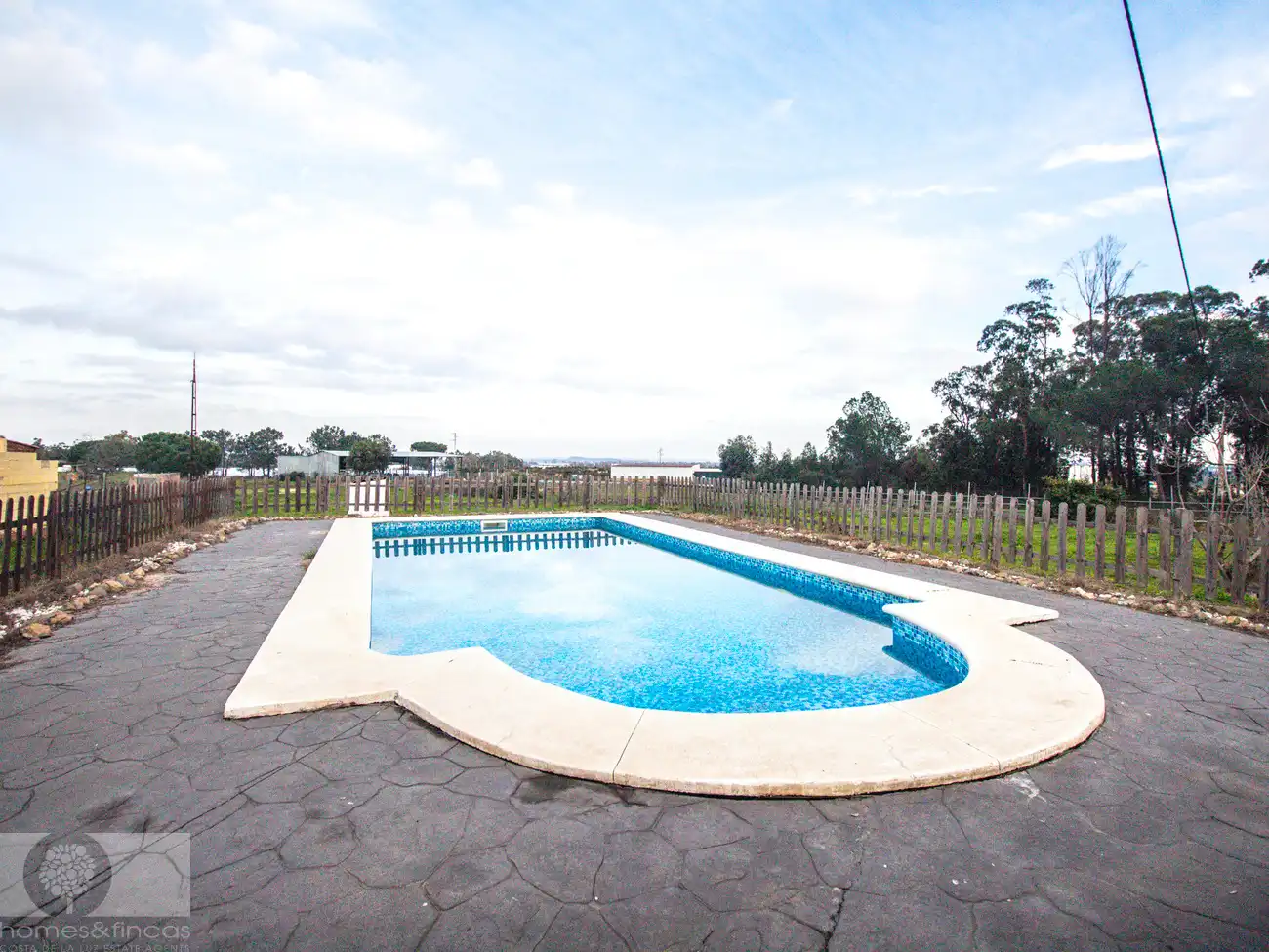 Swimming pool of Country homes for sale in Gibraleón  with Furnished