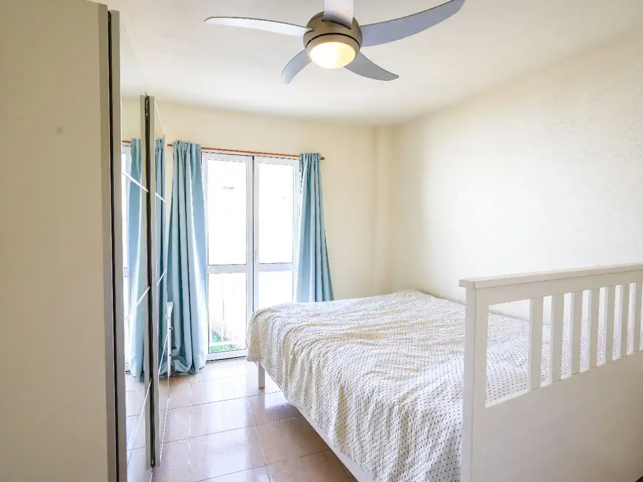 Bedroom of Flat for sale in Guía de Isora  with Balcony