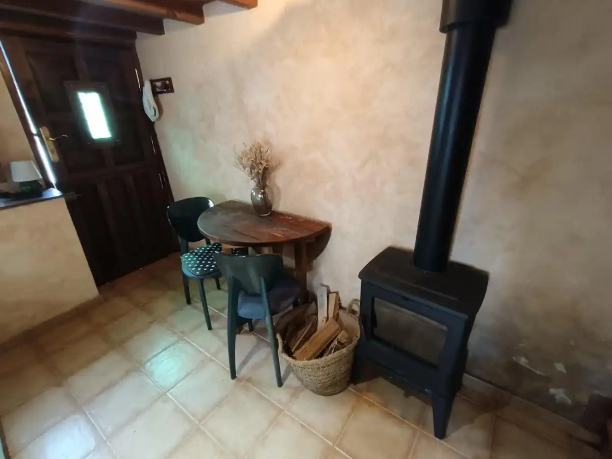 Esszimmer von Einfamilien-Reihenhaus zum Verkauf in Llanes mit Heizung und Möbliert