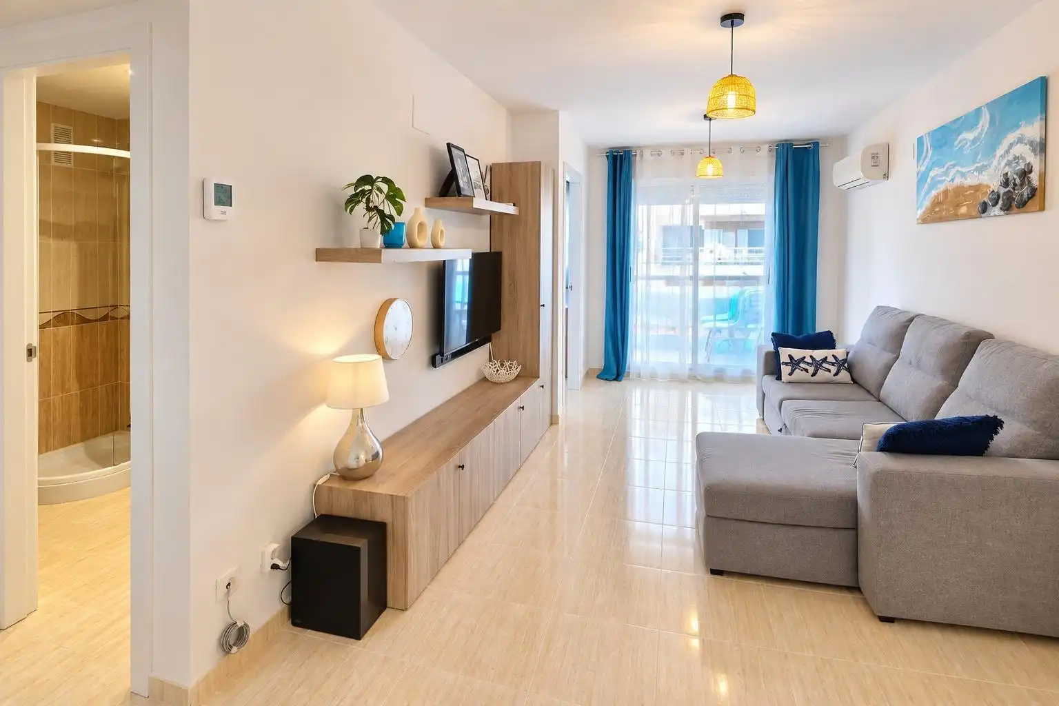 Apartment with pool for sale in Calle AMPLARIES