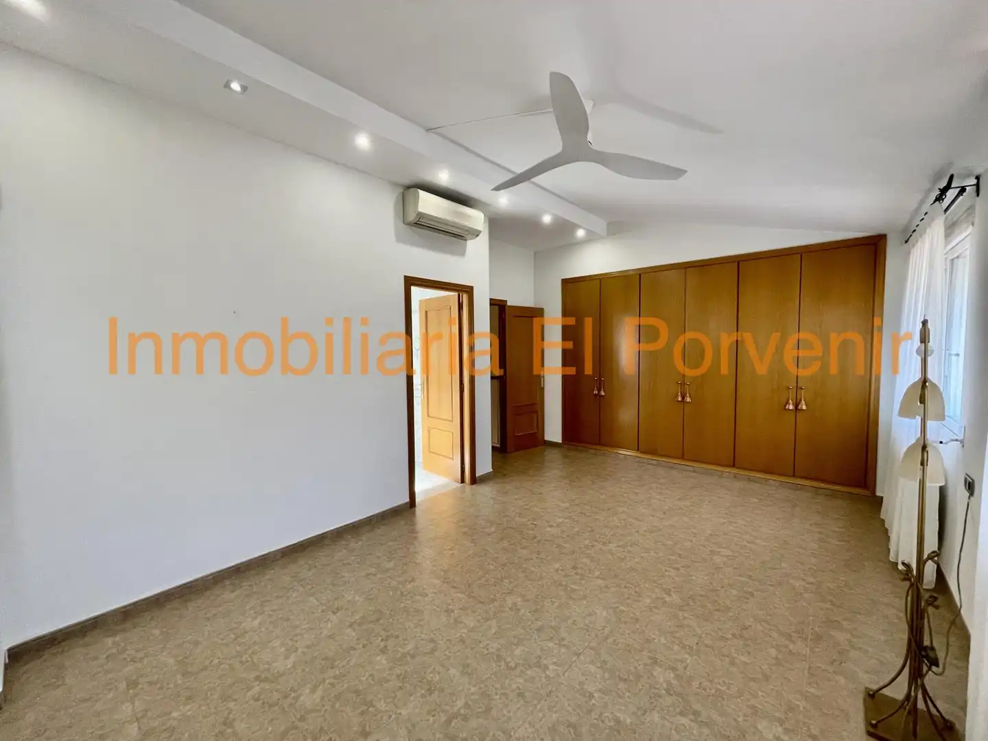 Detached homes for rent in El Vedat - Santa Apolonia