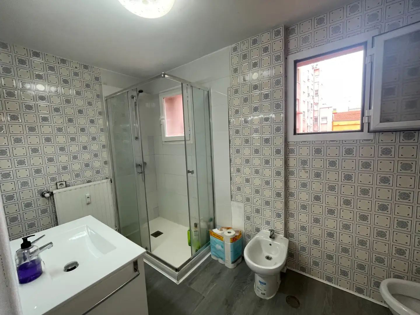 Baño de Piso en venta en Madrid con Calefacción