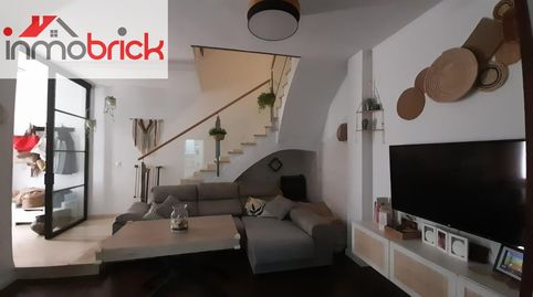 CASA EN VENTA EN EL CENTRO DE LUCENA